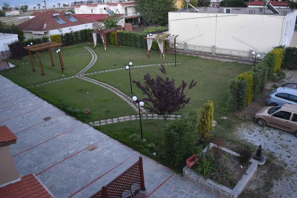 Pension Konstantinoupolis Bed and Breakfast Asprovalta Esterno foto