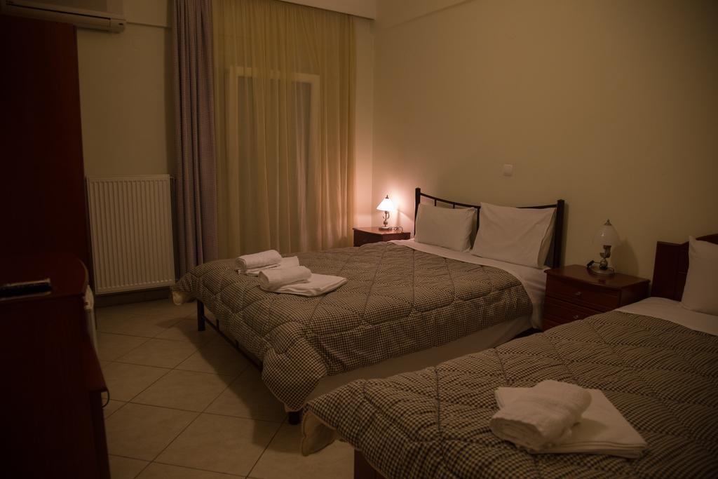 Pension Konstantinoupolis Bed and Breakfast Asprovalta Esterno foto