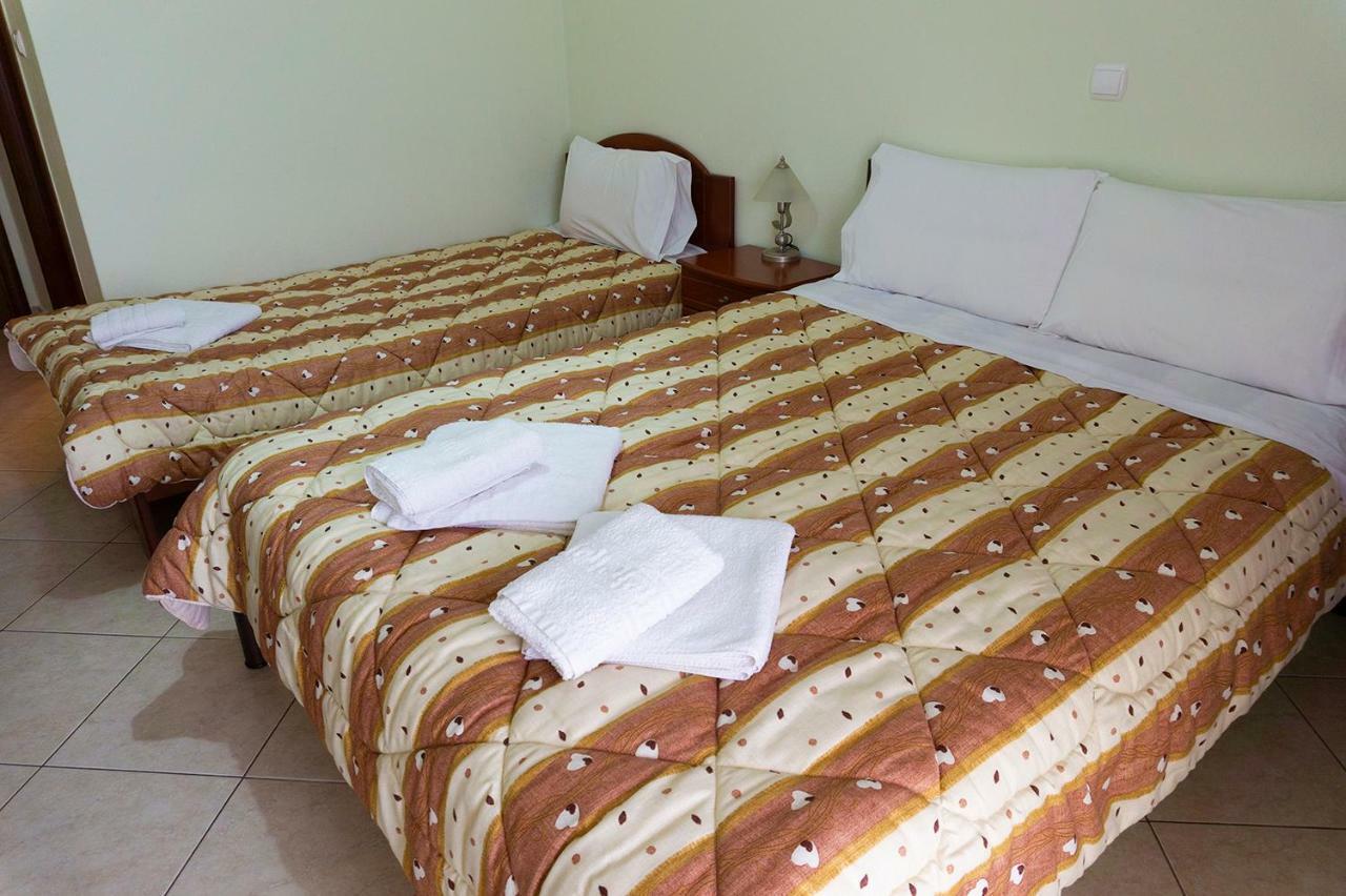 Pension Konstantinoupolis Bed and Breakfast Asprovalta Esterno foto