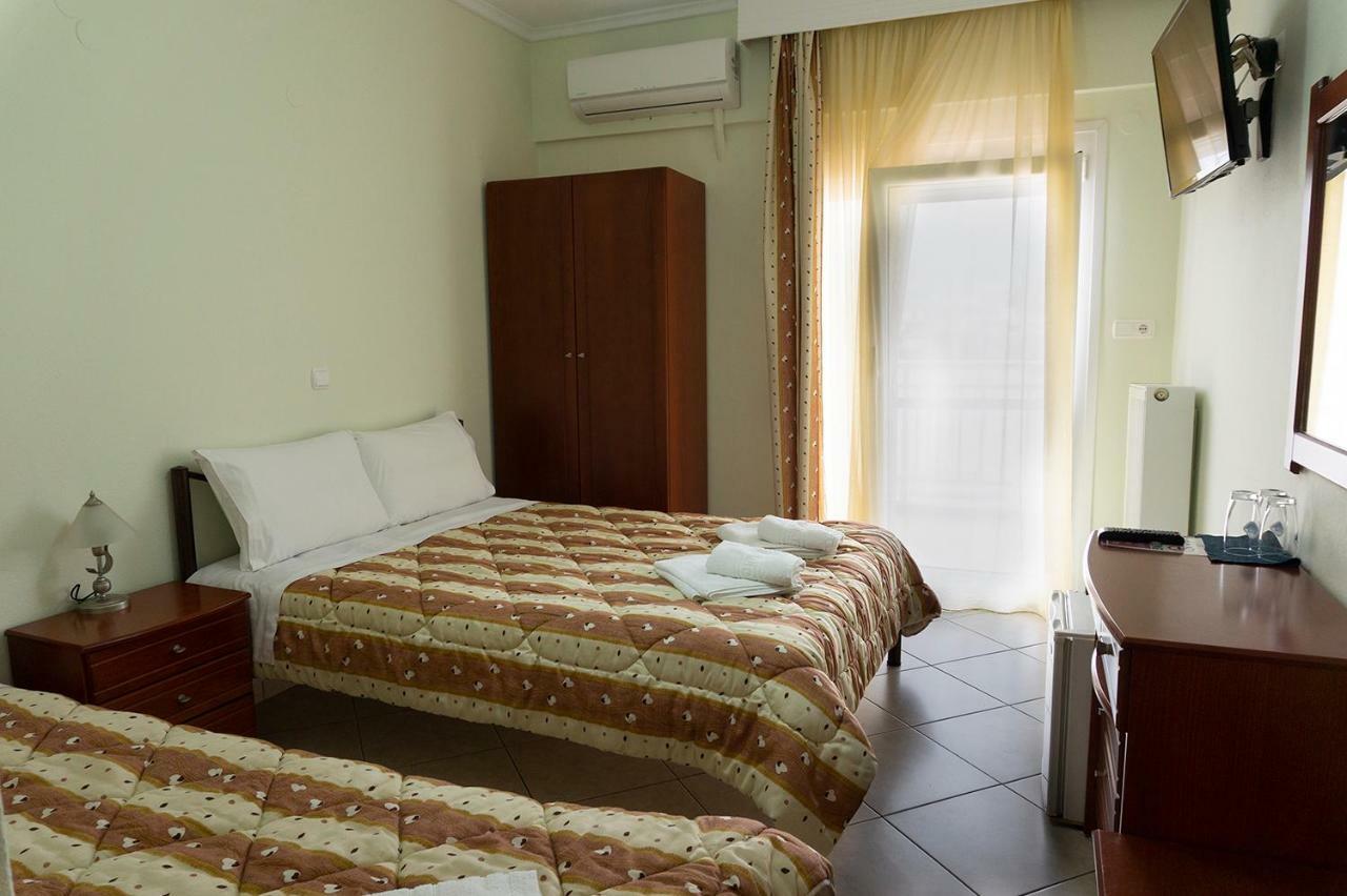 Pension Konstantinoupolis Bed and Breakfast Asprovalta Esterno foto